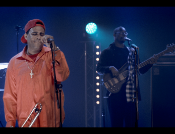 GLEN DAVID ANDREWS 5