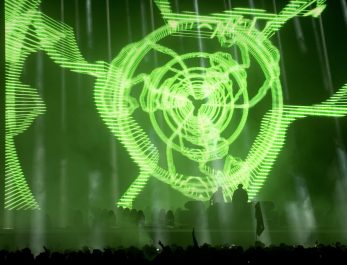 TRAILER V1.00 08 54 24.Still007 1